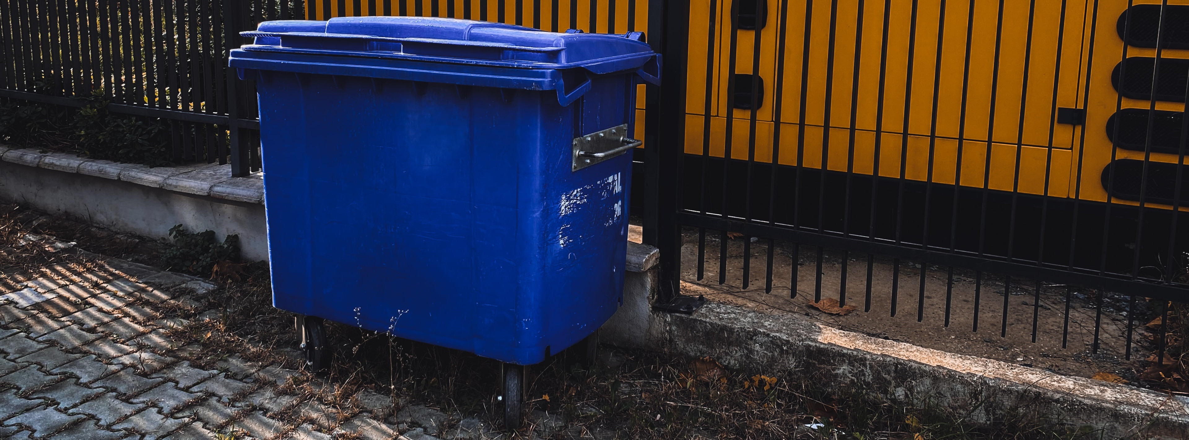 Commercial Bin